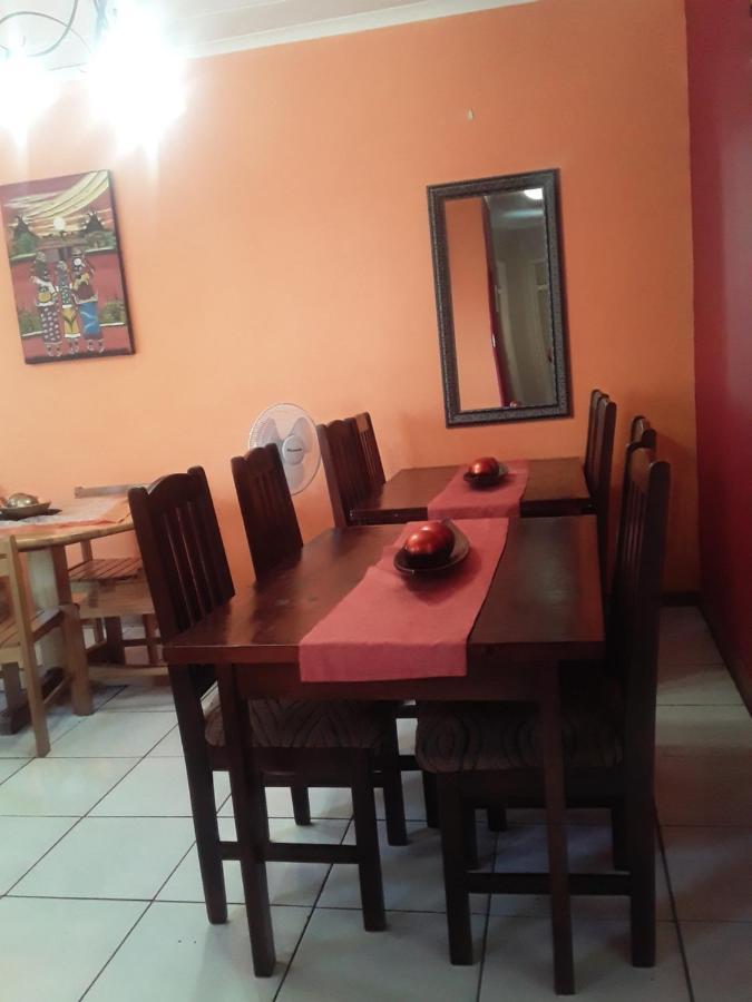 Vuya Nathi Bed And Breakfast Manzini Exterior foto