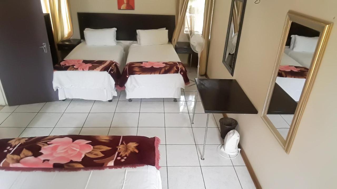 Vuya Nathi Bed And Breakfast Manzini Exterior foto