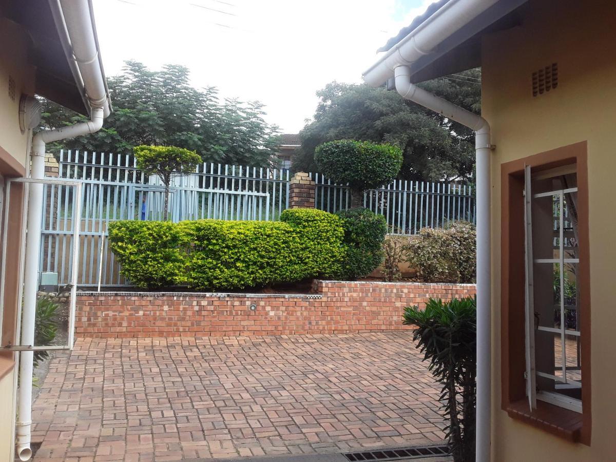 Vuya Nathi Bed And Breakfast Manzini Exterior foto
