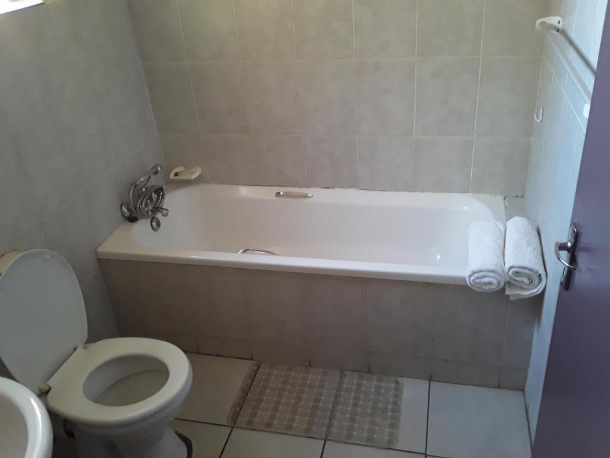 Vuya Nathi Bed And Breakfast Manzini Exterior foto