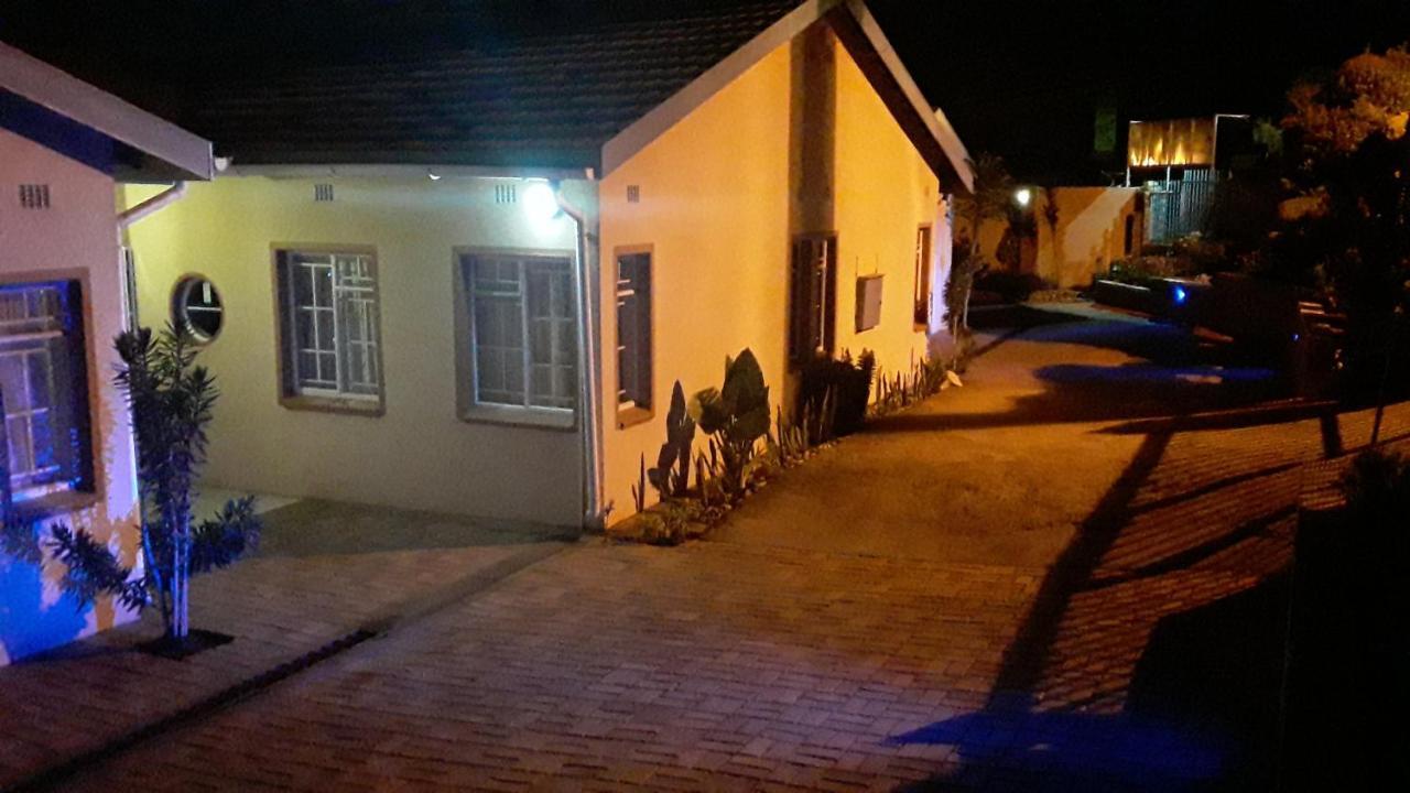 Vuya Nathi Bed And Breakfast Manzini Exterior foto